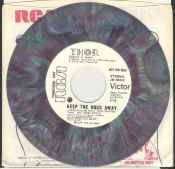 Thor (CAN) : Keep the Dogs Away (single)